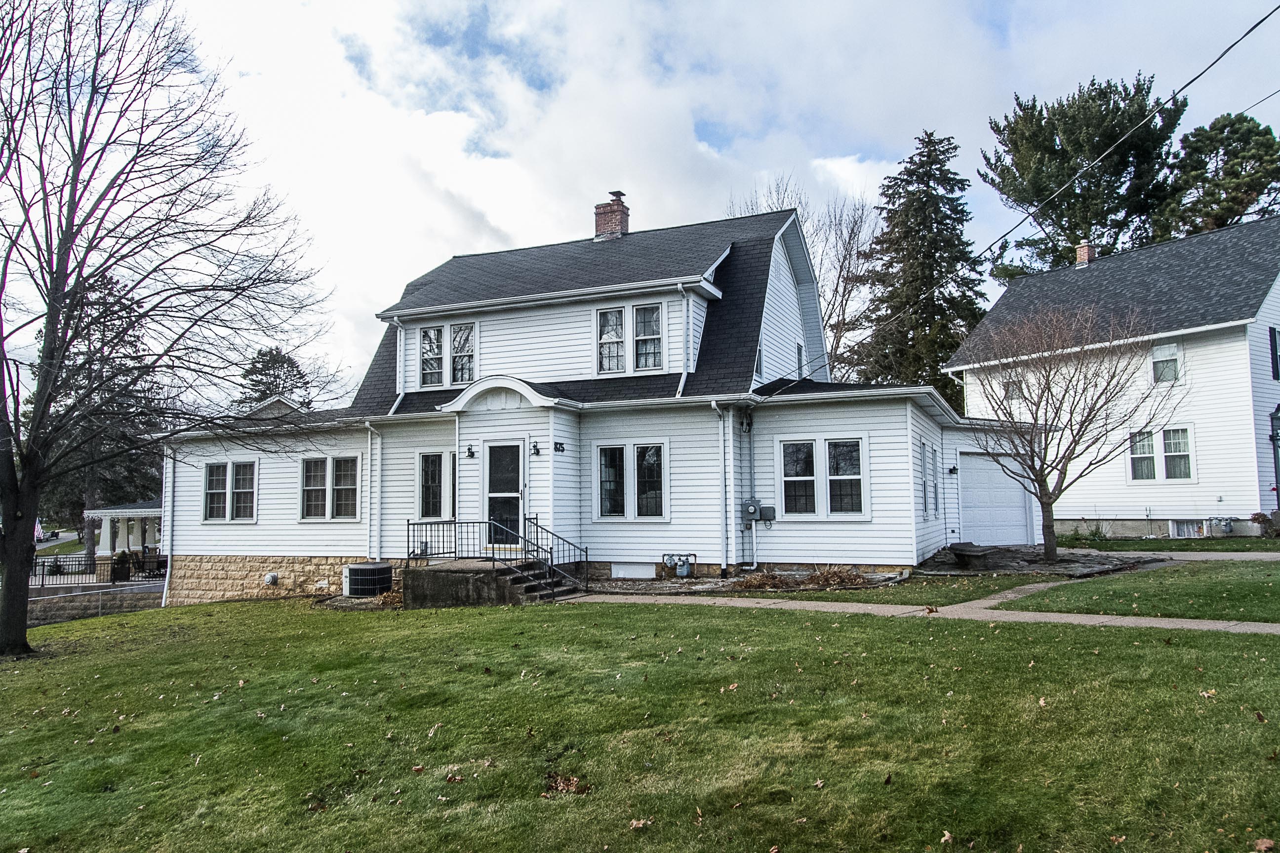 OPEN HOUSE Sunday, December 20th 1100 am1200 pm