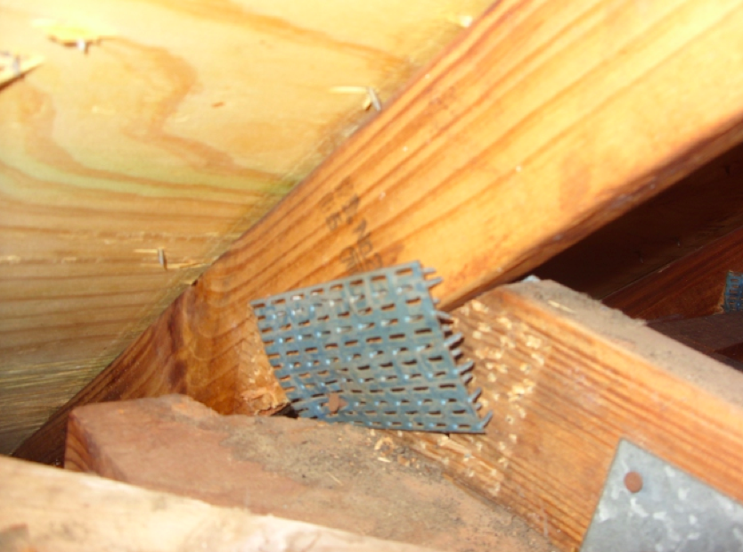 Nail plates gusset plates and gang nails of a roof truss that are pulling apart can cause roof failure. 