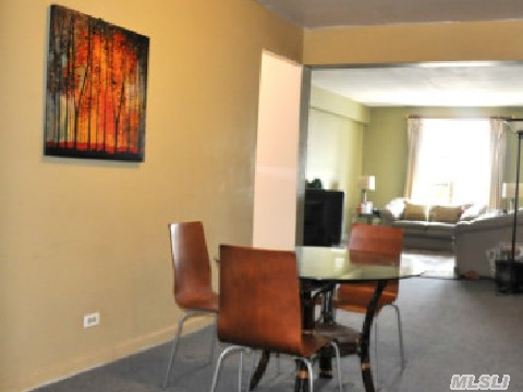 Beautiful Coop for sale in Forest Hills NY! Must See!