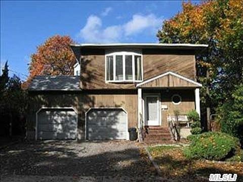 Beautiful House for Sale in Valley Stream, NY!