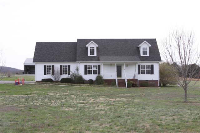 391 Adams Road Shelbyville TN 37160 Foreclosure Home for Sale
