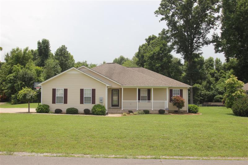 201 Lakeview Drive Decherd TN 37324