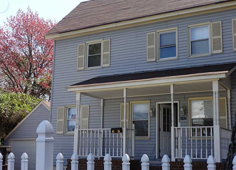 Just Listed in Willoughby Terrace