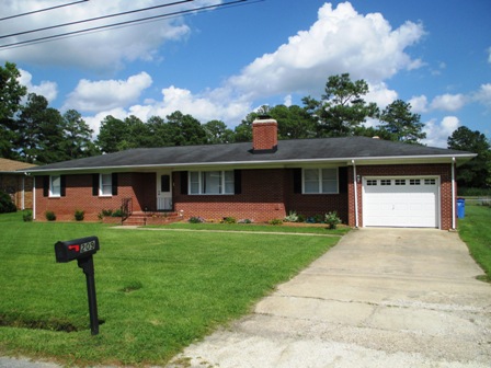 Just listed in Fernwood Shores