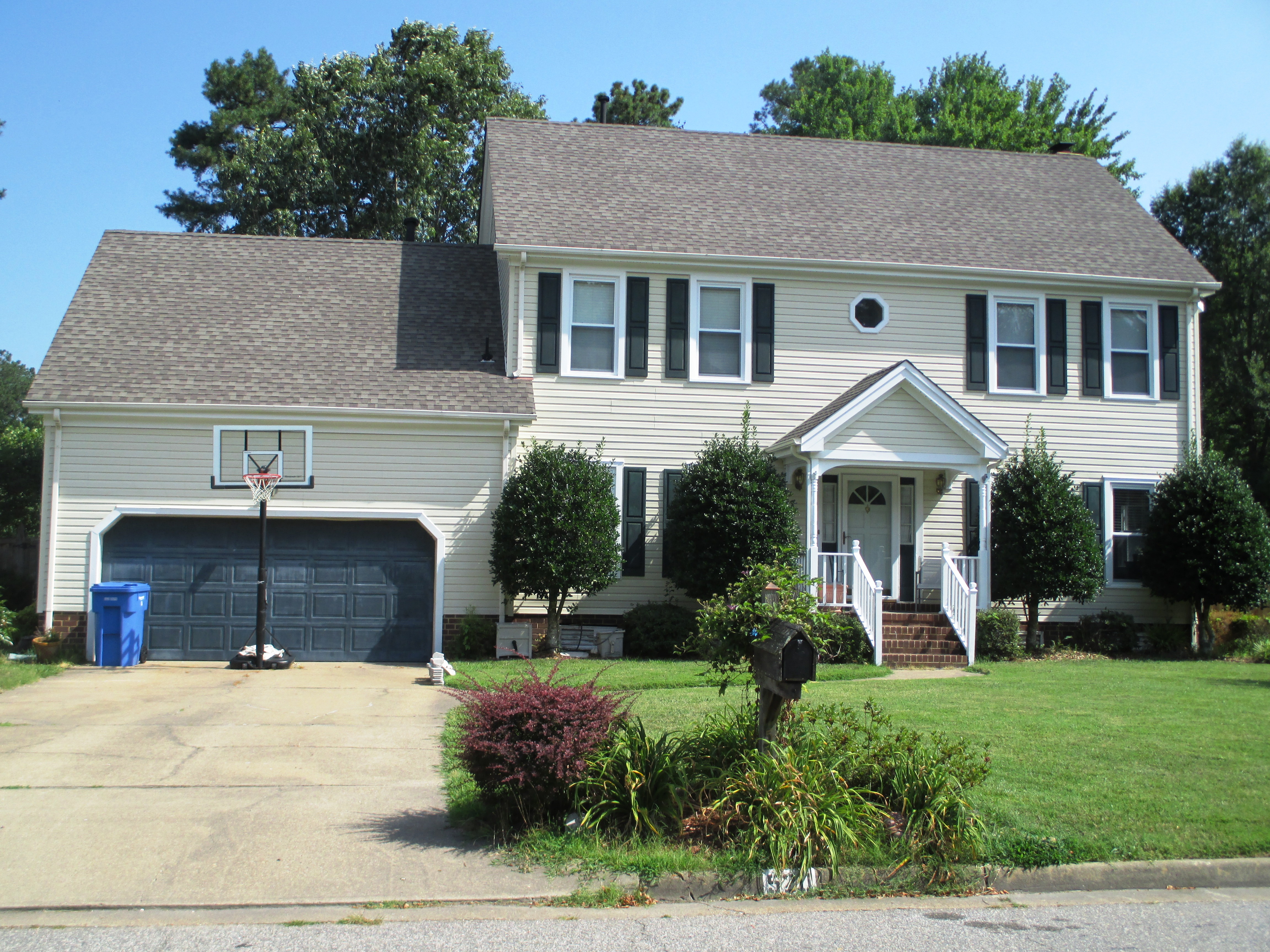 New Listing in Southern Pines!